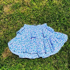 Floral LoveShackFancy 2 tier mini skirt! Size petite!